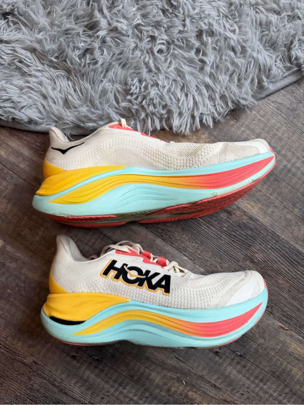 Hoka skyward x